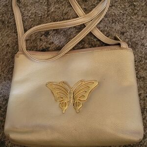 SALE~NEW GOLD CROSSBODY W/BUTTERFLY